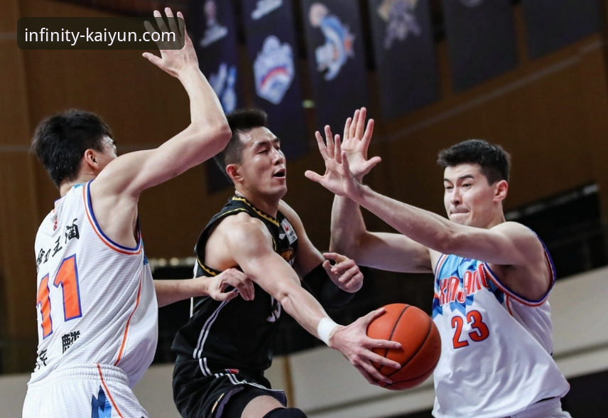 如何通过技术视角解读上海男篮的十二连胜？一次开云官方网站电脑版的观赛体验分析